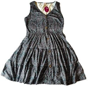 NWT Halife Sleeveless V-Neck Button Front  Tiered Swing Midi Dress Size Medium